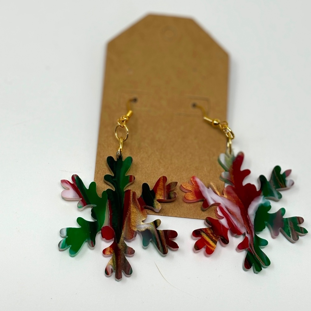 Handmade Christmas Acrylic Dangle Earrings Red Green White Laser Cut Snowflakes